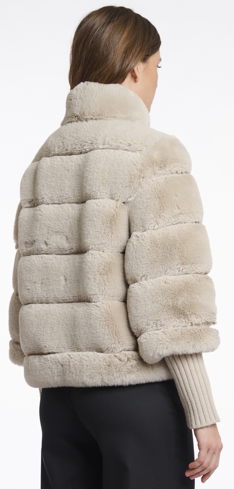 Feline birch Faux fur Kurz Jacke von RINO&PELLE 