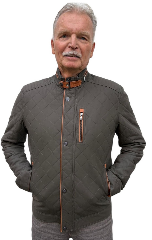 Jones khaki abgesteppte Lederjacke aus Mattnappa von MADDOX