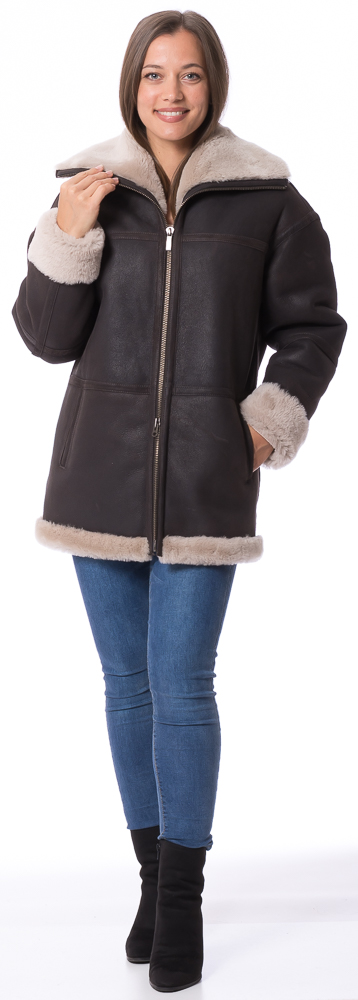 Cozy braun Lammfell Jacke für Damen von TRENDZONE Cozy braun Lammfell Jacke für Damen von TRENDZONE