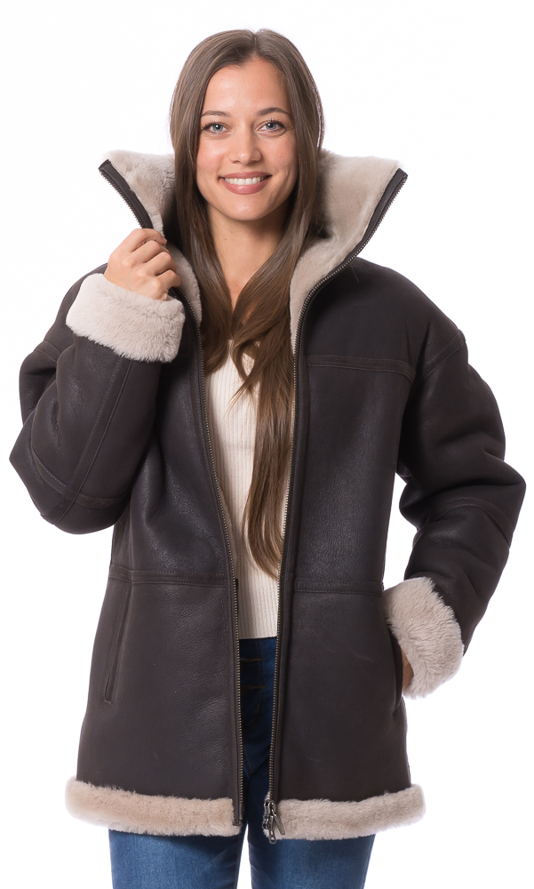 Cozy braun Lammfell Jacke für Damen von TRENDZONE Cozy braun Lammfell Jacke für Damen von TRENDZONE