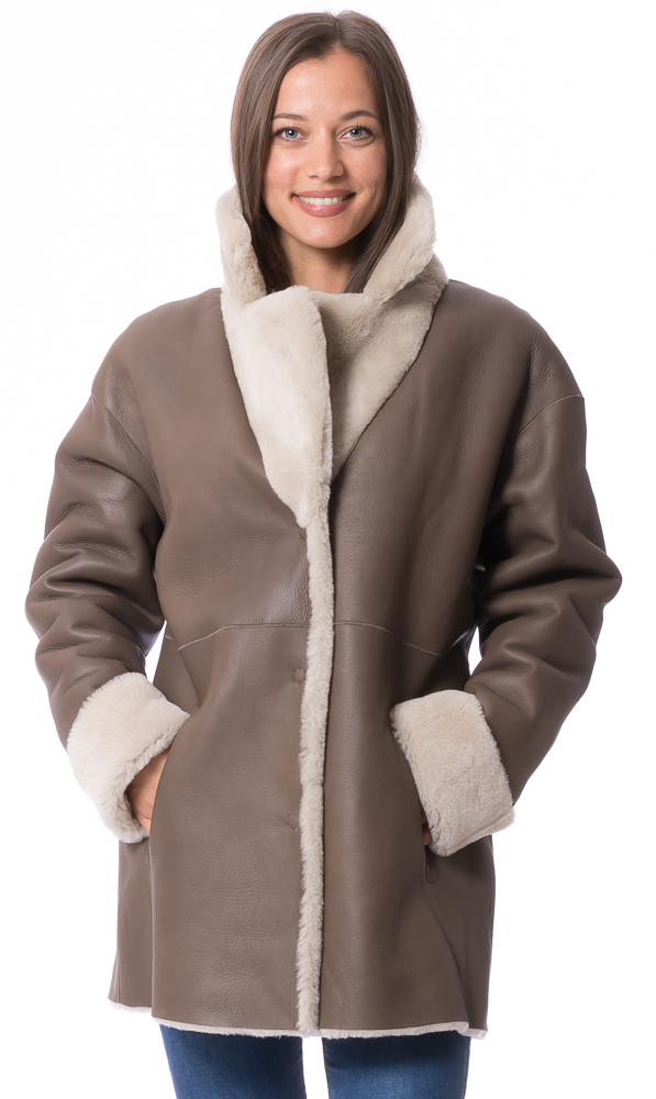 Selina khaki Lammfell Wendejacke für Damen von TRENDZONE