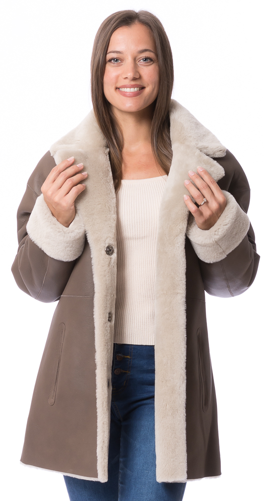 Selina khaki Lammfell Wendejacke für Damen von TRENDZONE