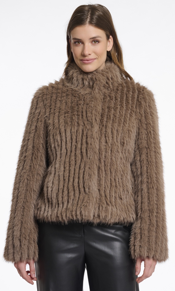 Faith toffee Fake Fur Jacke von RINO&PELLE 